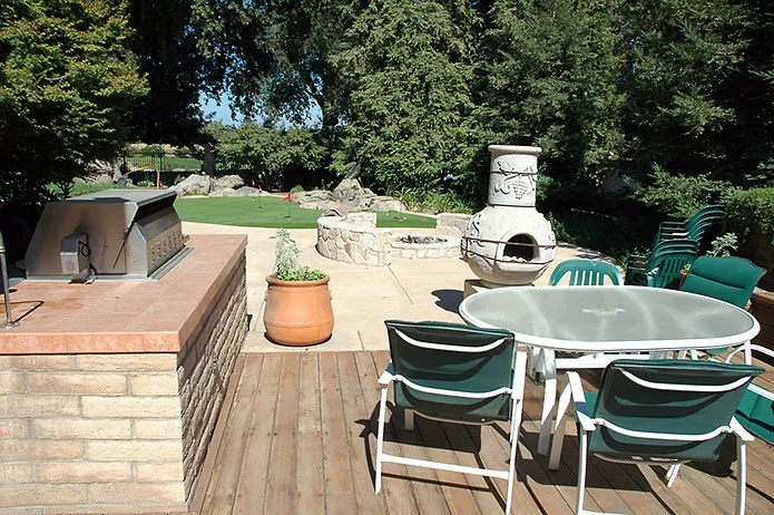 Plant Systems Landscape - Photo 5