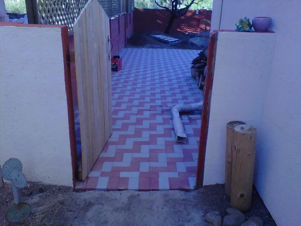 Transformers Landscaping - Photo 3