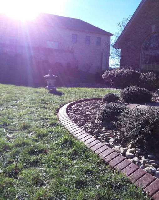 The Curbing Edge - Photo 7