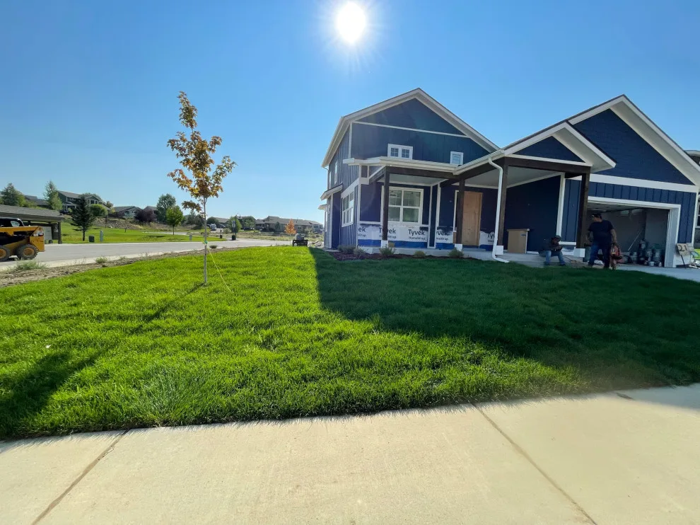 Diaz Landscaping - Photo 6