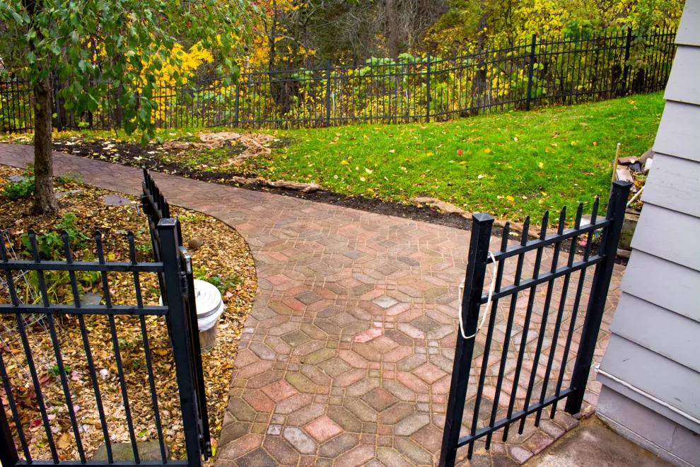 Outdoor Spaces by CHS Superior Landscaping - Photo 5