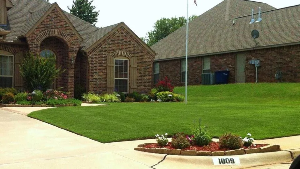 Greenmaster Landscape Contractors - Photo 8