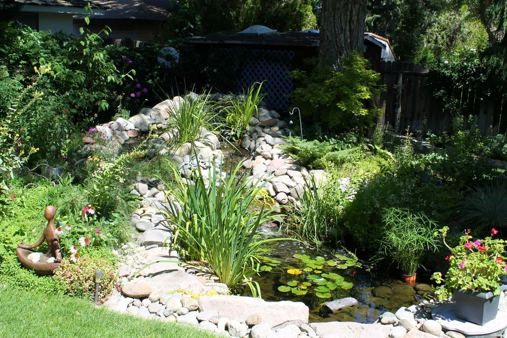 2 Crazy Gardeners Landscaping - Photo 3