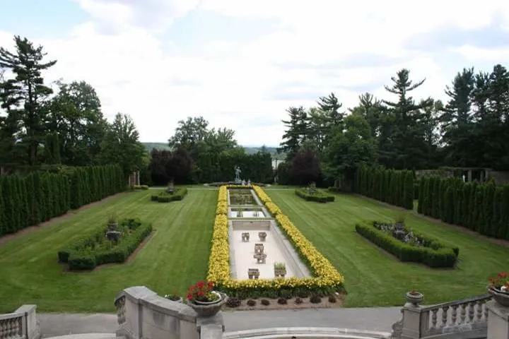 Our Endeavors by Kerr Landscaping & Maintenance Inc - Photo 13