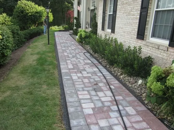 Kerr Landscaping & Maintenance Inc - Photo 10