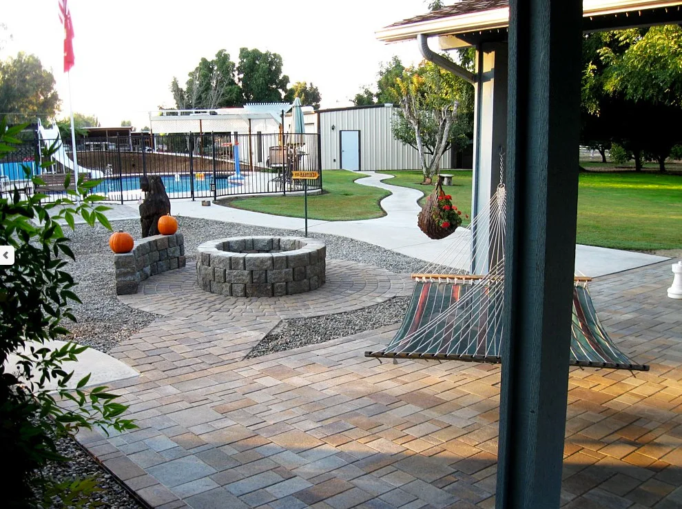 R Lacy Interlocking Pavers - Photo 9