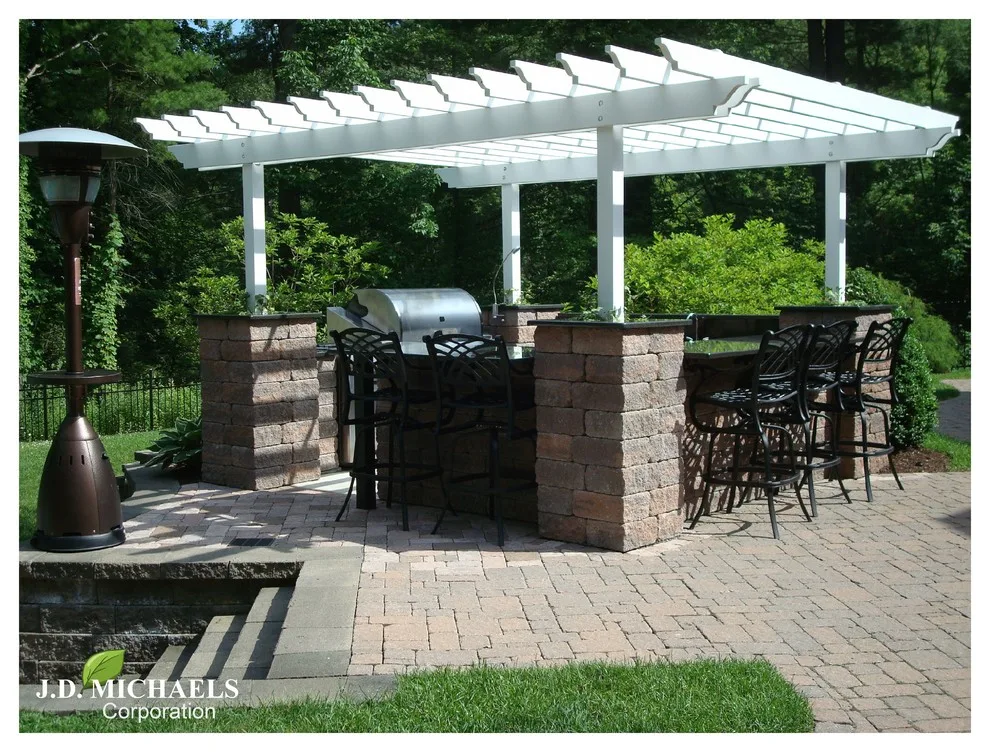 Alfresco Cooking and Beverage Area by JD Michaels Landscape - Photo 6
