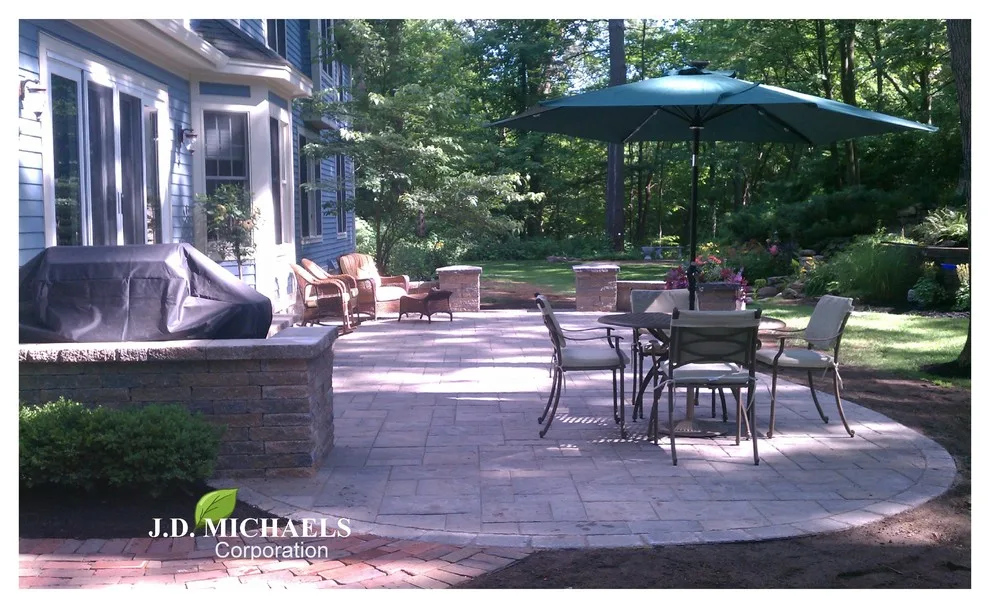 Outdoor Lounge by JD Michaels Landscape - Photo 4