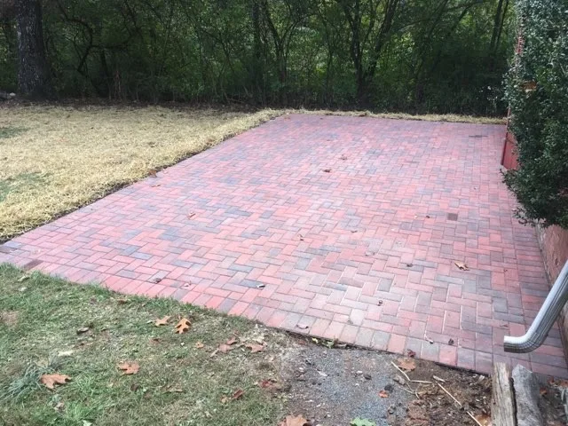 Outdoor Pathways and Patios by Landscape Innovation - Photo 4