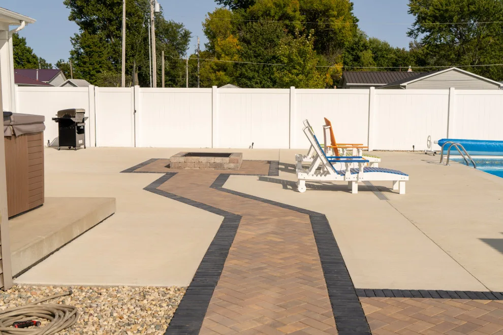 Sidewalk Paving and Retaining Wall by Okaw Prairie Landscapes - Photo 6