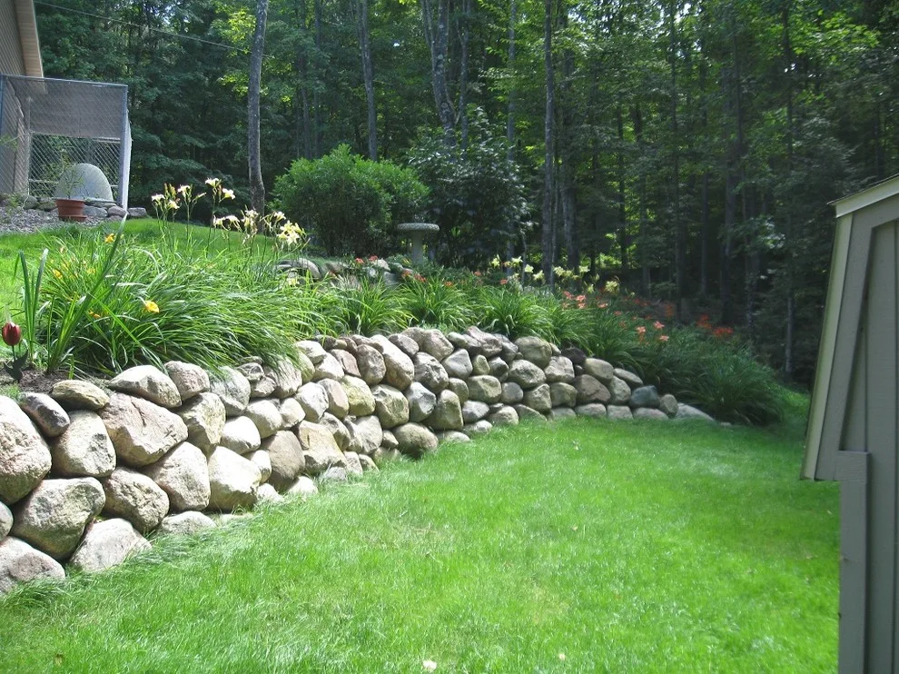 Wall and Stair Structures by MK Landscape Company - Photo 4