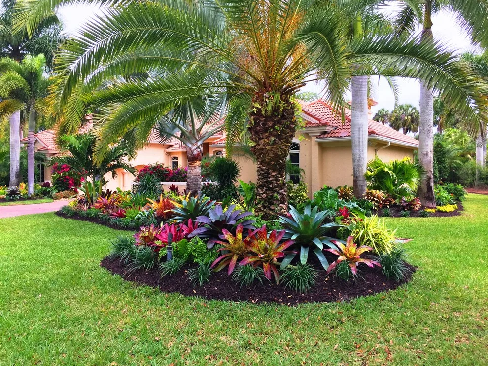 Priem Residence - Naples, FL by Photoscape Landscape And Design - Photo 6