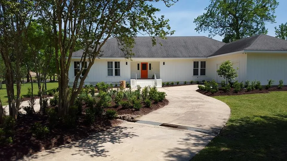 Farmhouse Landscaping for the Front Yard by Twisted Vines Lawn & Landscaping - Photo 2