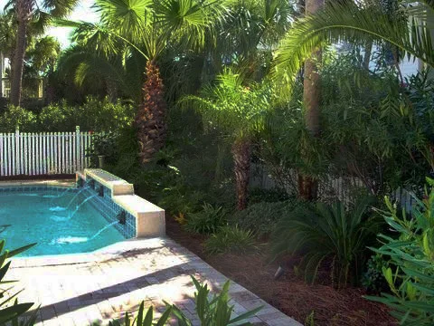 Project Collection by Hy-tech Landscape & Irrigation - Photo 10