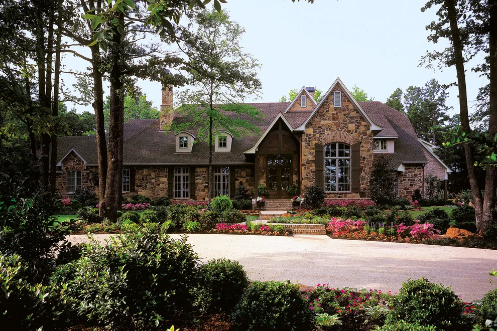 Home Landscaping by Tucker & Associates - Photo 4