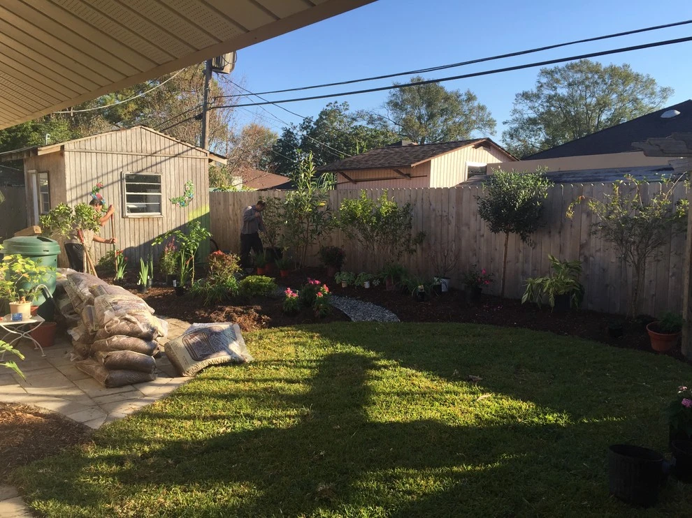 Arbor in the Corner by Greenman Dan, Inc. - Photo 10