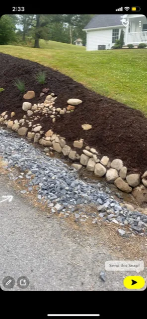 McDaniel's Landscaping - Photo 3