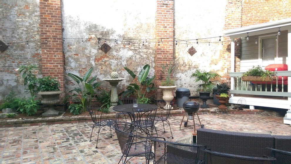 Frenchmen Courtyard by Greenman Dan, Inc. - Photo 10