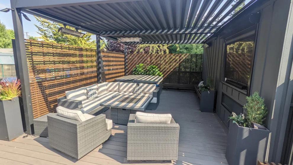 Seattle Sun and Rain Pergola by London Design Build - Photo 3