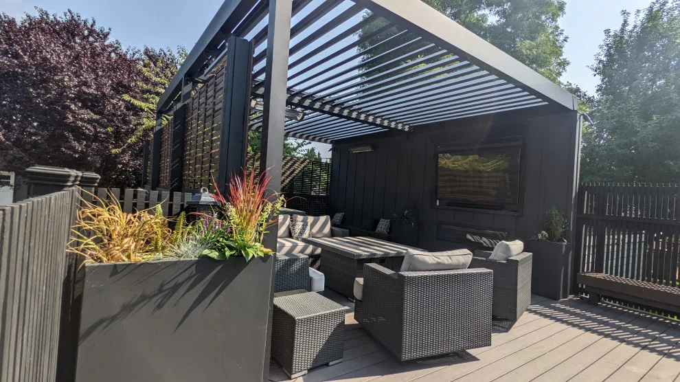 Seattle Sun and Rain Pergola by London Design Build - Photo 9