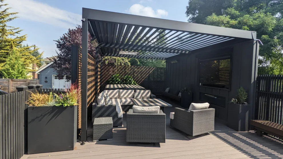Seattle Sun and Rain Pergola by London Design Build - Photo 6