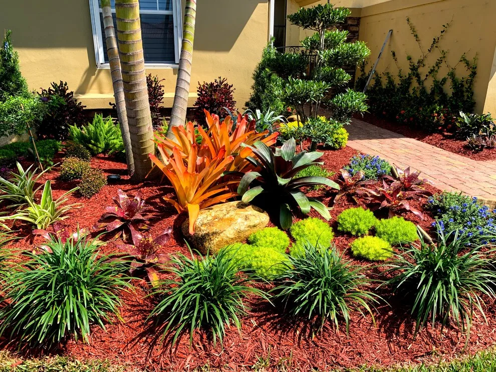 Bellagio Home by Tredup by Photoscape Landscape And Design - Photo 3