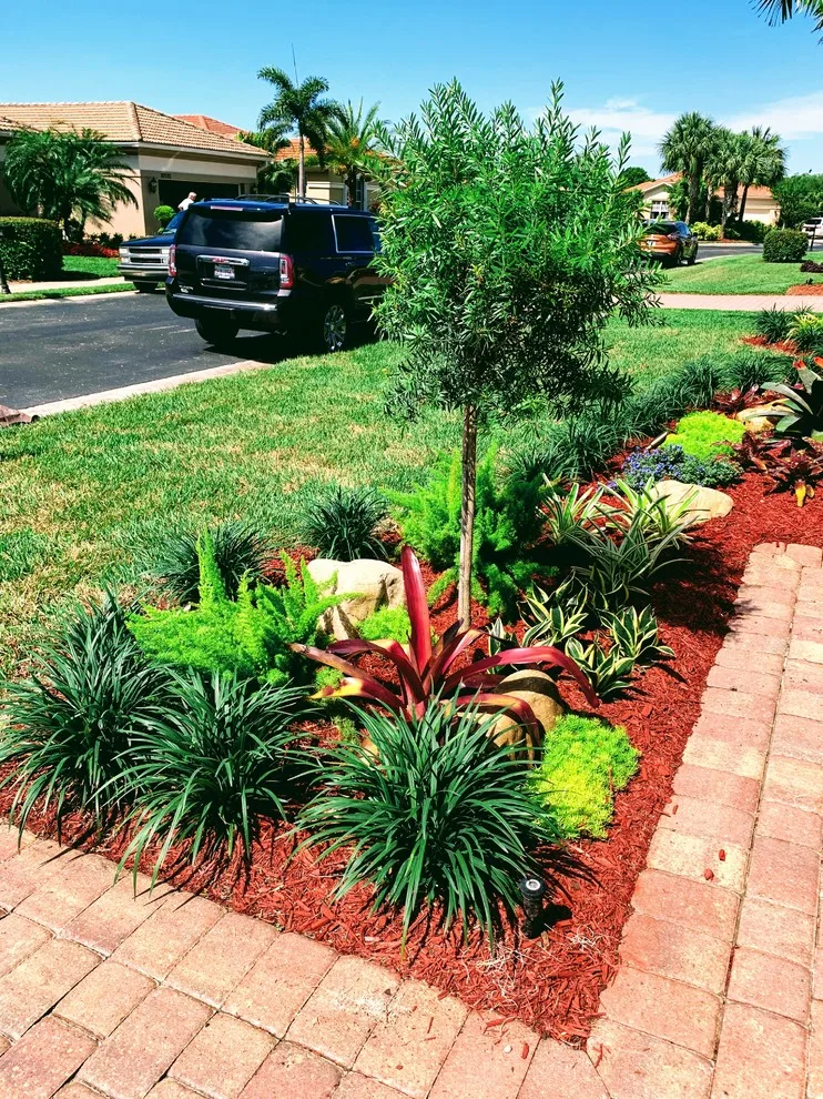 Bellagio Home by Tredup by Photoscape Landscape And Design - Photo 9