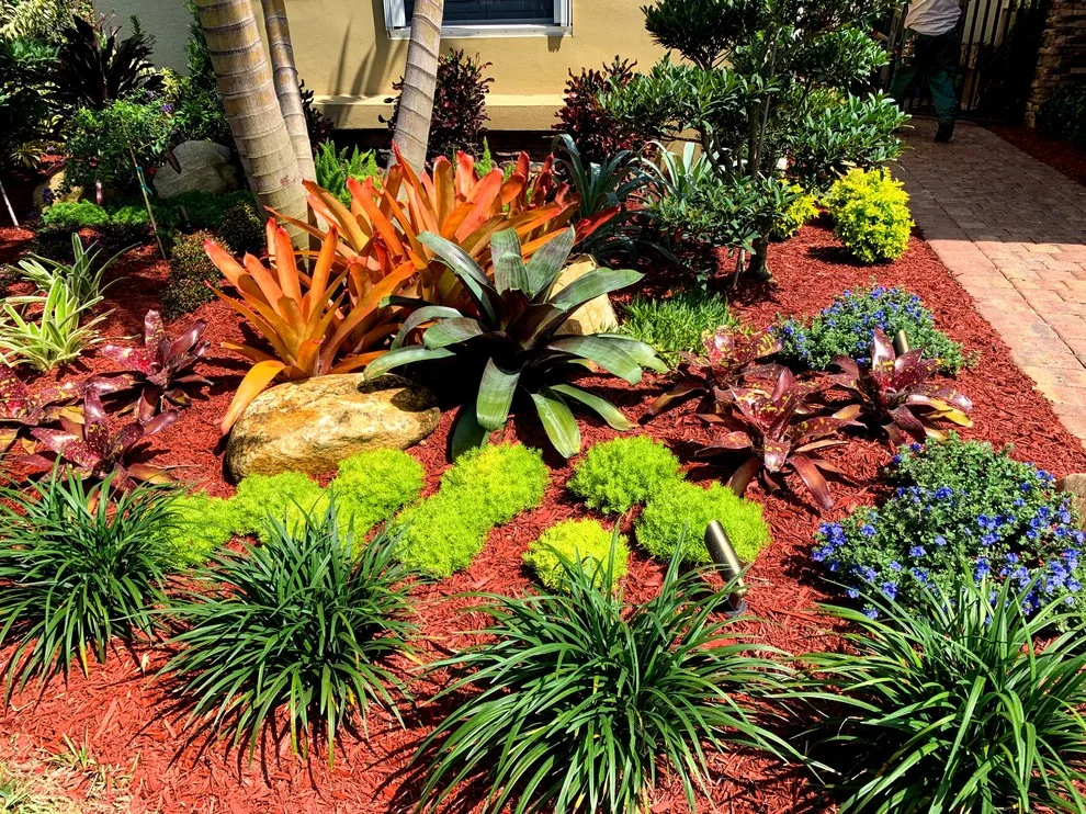 Bellagio Home by Tredup by Photoscape Landscape And Design - Photo 6