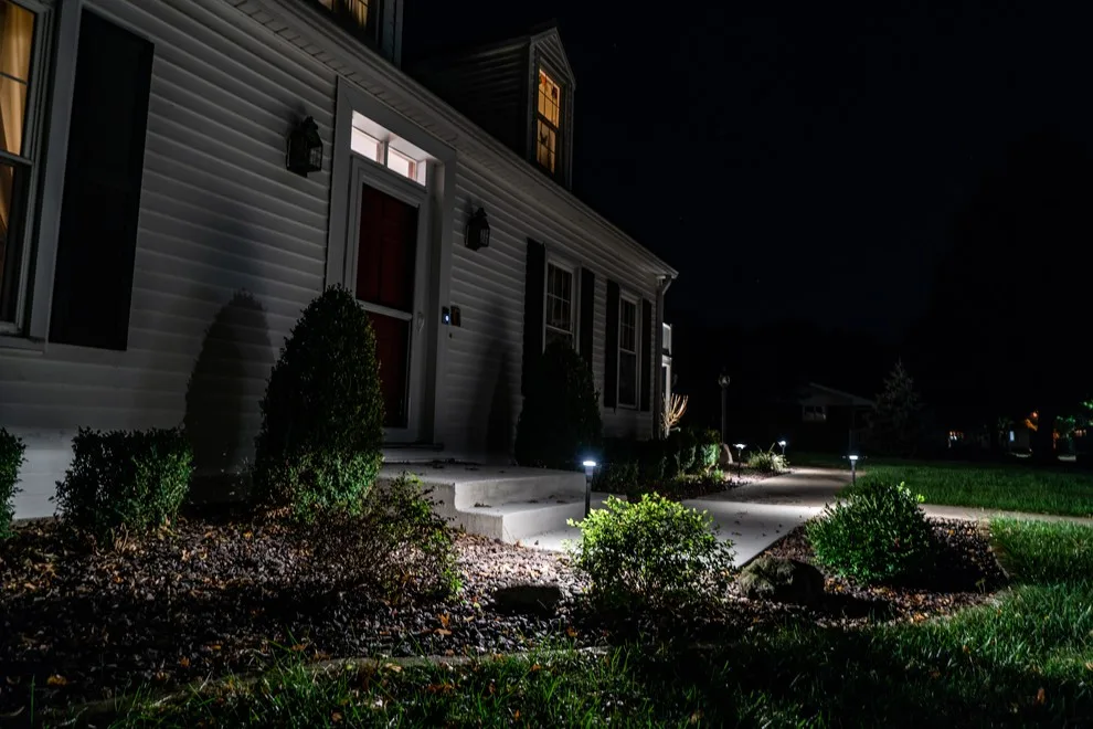 Unilock Outdoor Space by Okaw Prairie Landscapes - Photo 2