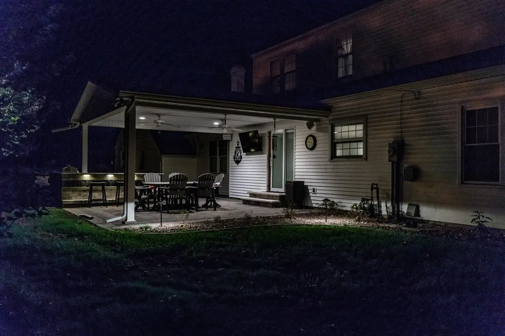 Unilock Outdoor Space by Okaw Prairie Landscapes - Photo 10