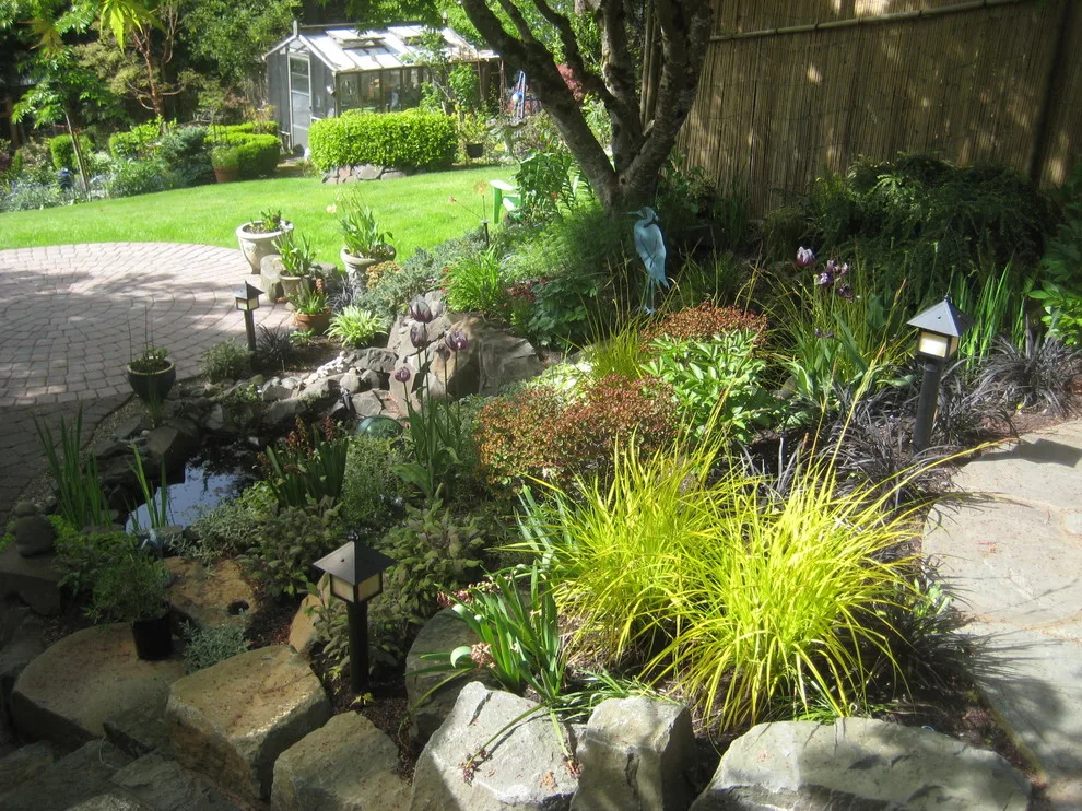 West 28th Garden Setup by Scapes Unlimited - Photo 3