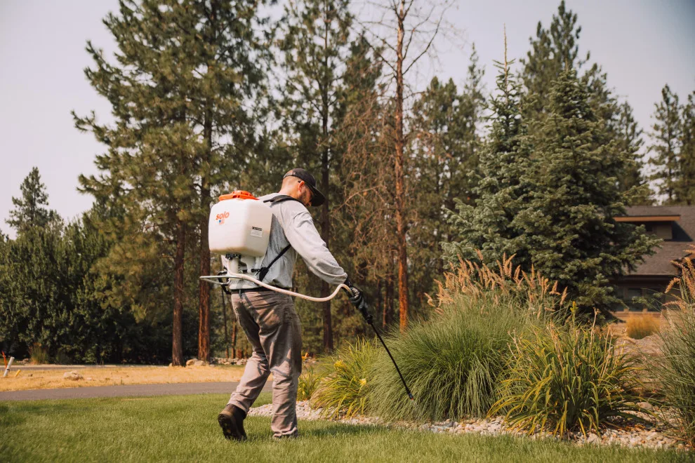 Forest Family Residence - Yard Maintenance by Red Moose Landscape Maintenance - Photo 4