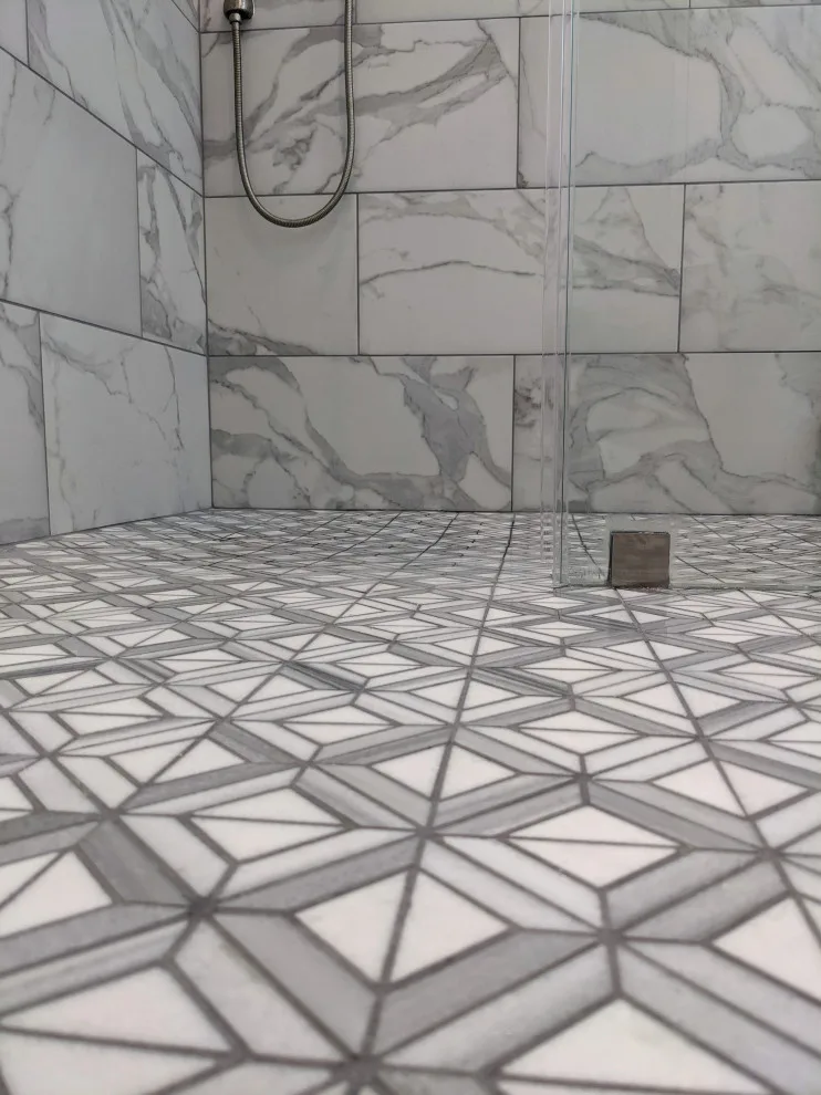 Espresso and marble bathroom by Prime & Precision - Photo 8