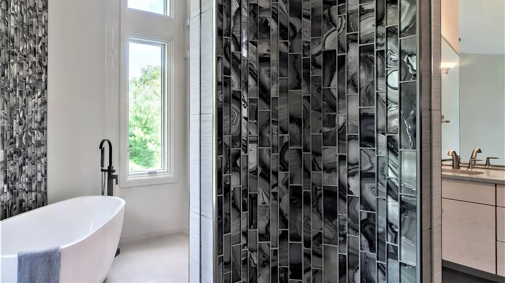 Elegant Curves in the Master Bath by Harte Remodels, LLC - Photo 2