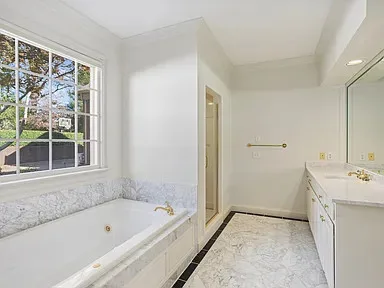 Dunham Springs Master Bathroom by Stoeppler Construction LLC - Photo 2