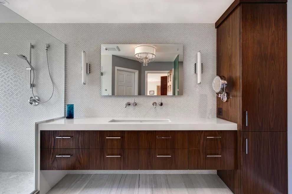 Luxurious Bathroom Suite with Bathtubs and Shower Area by Servigon Construction Group - Photo 2