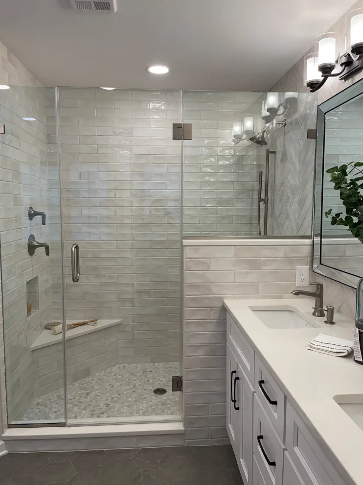 Eternal Luxury Bathroom by TG Construction & Design, Inc. - Photo 7