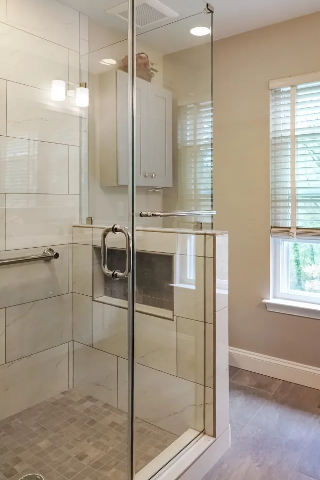 Chantilly, VA - Castle Ct Master Bathroom and Closet by WISA Solutions - Photo 2