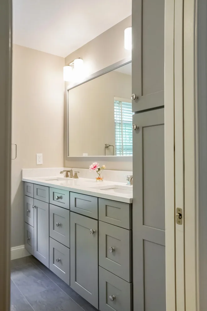 Chantilly, VA - Castle Ct Master Bathroom and Closet by WISA Solutions - Photo 13