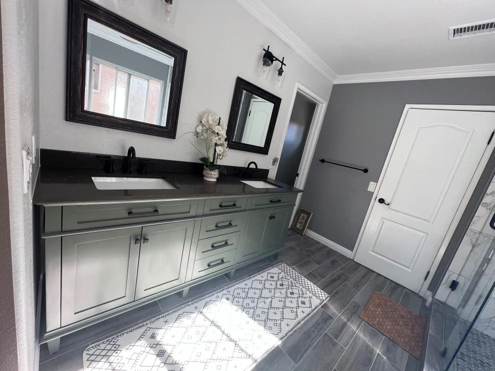 Primary bathroom by SBX ECO Construction, Inc. - Photo 3