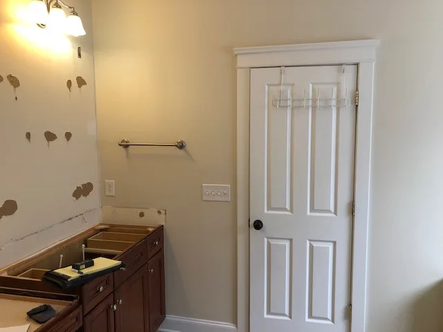 Belmont Master Bathroom by Carolina Complete Concepts, LLC - Photo 3