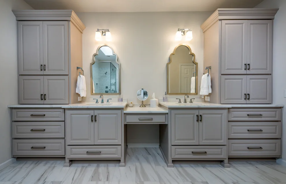 Revamping the Master Bathroom by R LUCAS Construction And Design - Photo 2