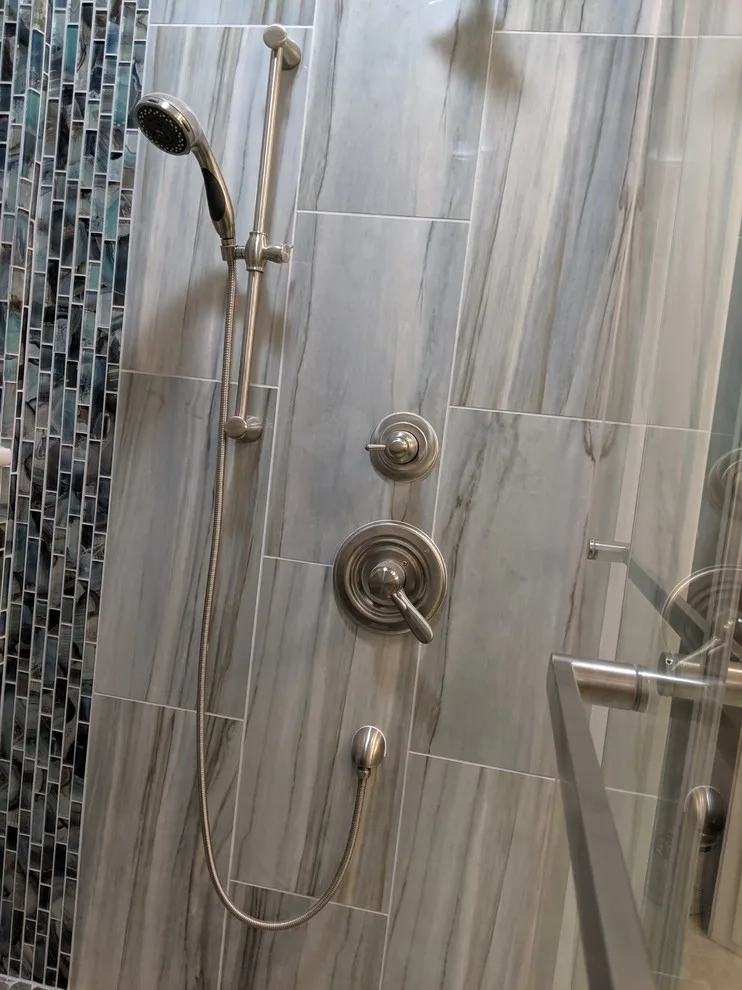 Luxury bathroom renovation - distinctive tile concept by Prime & Precision - Photo 6