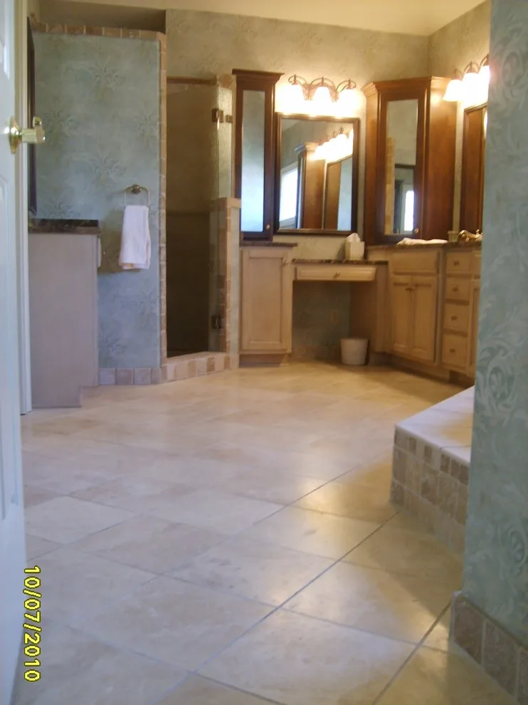 Acquired Path Main Bath by Before And After Builders, Inc. - Photo 2