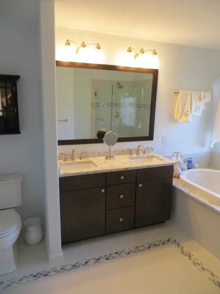 Primary Bedroom Renovation by Mark Hammer Construction LTD. - Photo 7