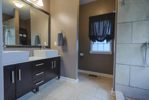 Unmatched Wonder in the Main Bathroom by RSU Contractors - Photo 5