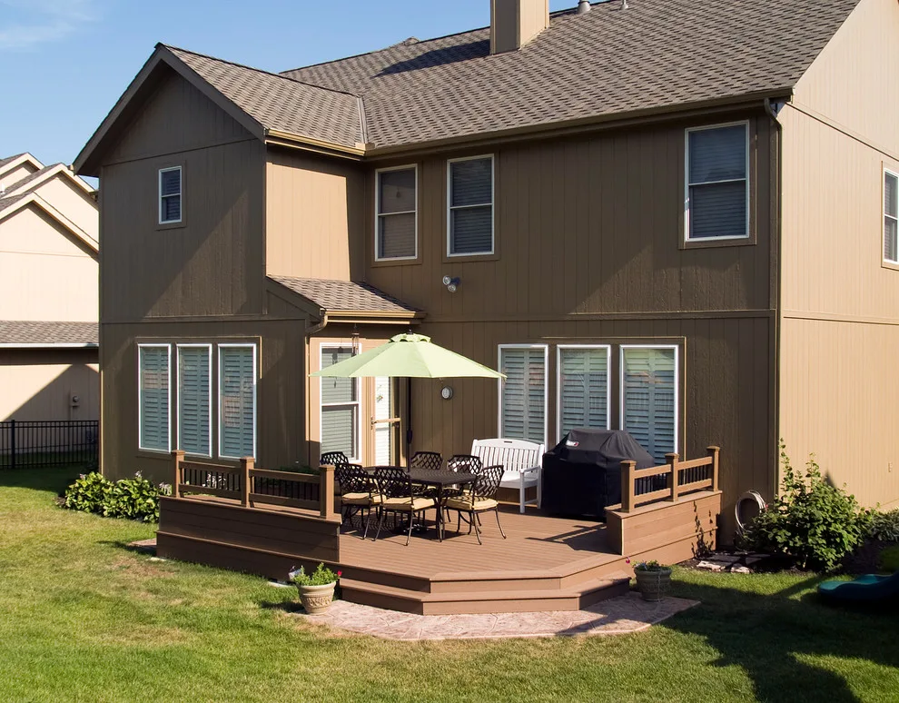 McNiel - Evergrain composite decking in Kansas City by All Weather Decks - Photo 11