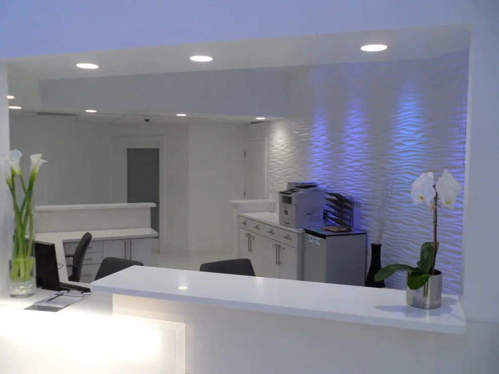 Modern Medical Office by Garza Contractors LLC - Photo 3