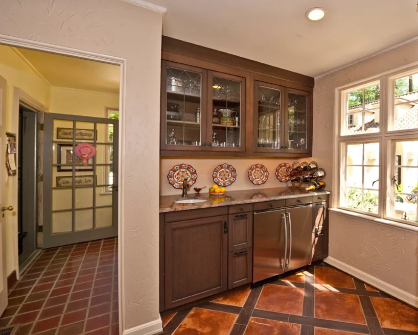 Mediterranean Inspired Residence by FE Trainer Construction, Inc - Photo 2