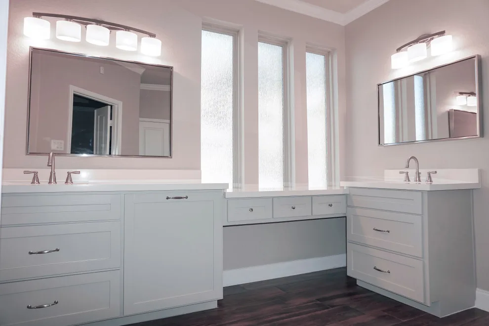 Melida's Bathroom Renovation by Romo Remodeling - Photo 6